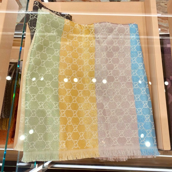 Gucci Silk Wool Shawl - Picture 8 of 10